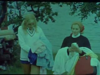 Jeden švédský léto (1968) som havets nakna vind
