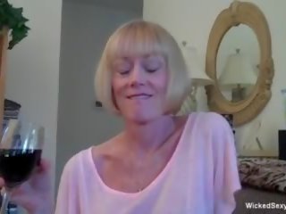 At Home with a sexually aroused Granny, Free Granny Tube8 adult video video 6f