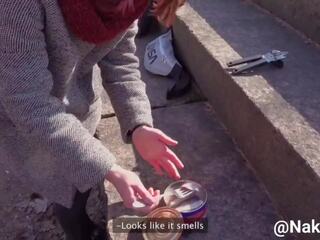 Venäläinen tytöt syödä ruotsalainen fish häviäjä täytyy fulfill halu